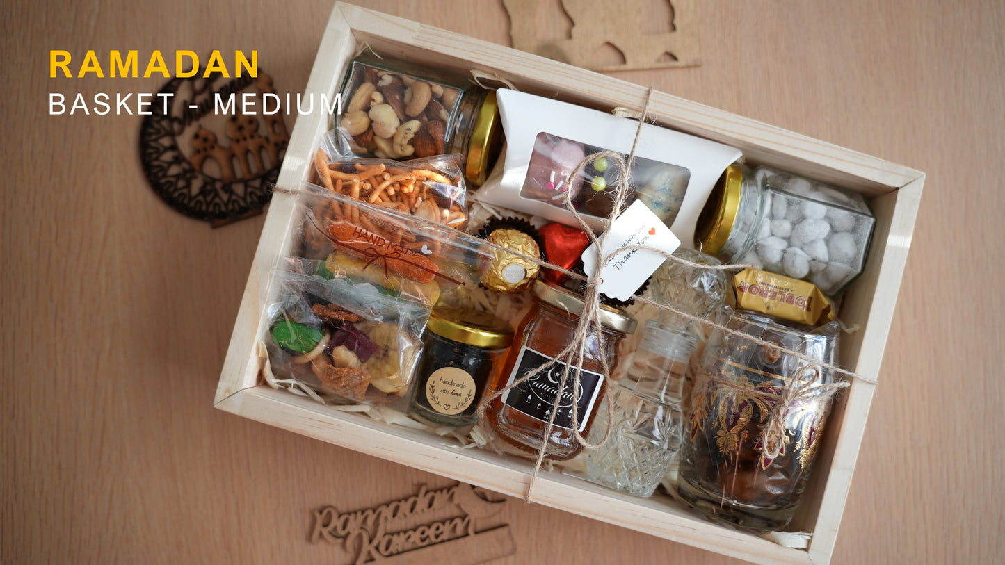 Ramadan Gift Basket Medium