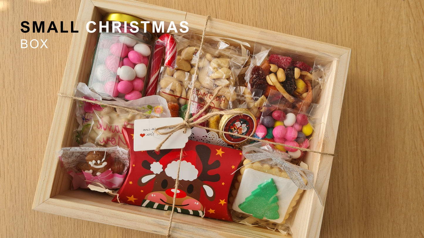 Small Christmas Gift Basket